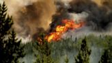 US and Canadian firefighters working together to tackle wildfires