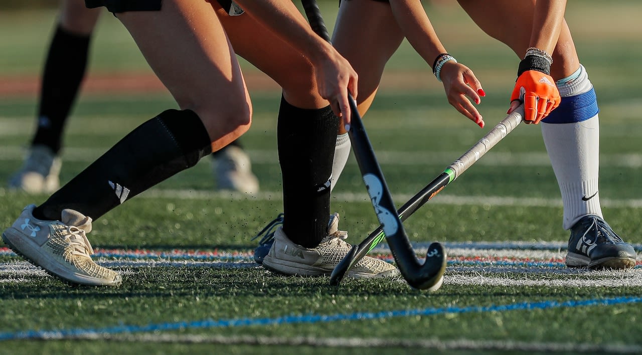 Dwight-Englewood shuts out River Dell - Field hockey recap