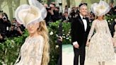 Sarah Jessica Parker Brings Ladylike Glamour to Met Gala 2024 in Richard Quinn Caged Dress