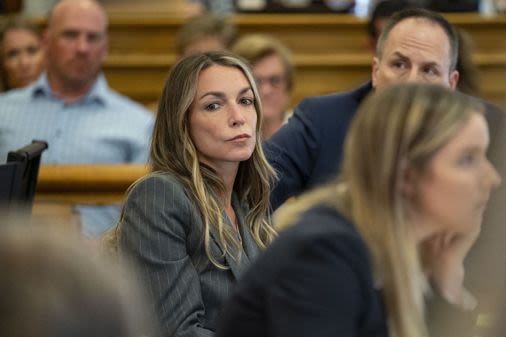 Karen Read trial resumes with Canton paramedic returning to the stand. Follow the testimony live. - The Boston Globe