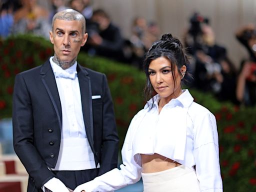 Kourtney Kardashian se sincera sobre la cirugía fetal de urgencia que “salvó” a su bebé Rocky