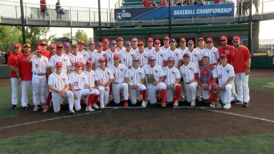 Webb City Defeats Carl Junction to Become District Champions for the 3rd Straight Year