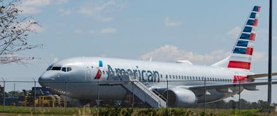 American Airlines Stock, Southwest Airlines Diverge As Boeing Casts Shadow Over Q1 Earnings