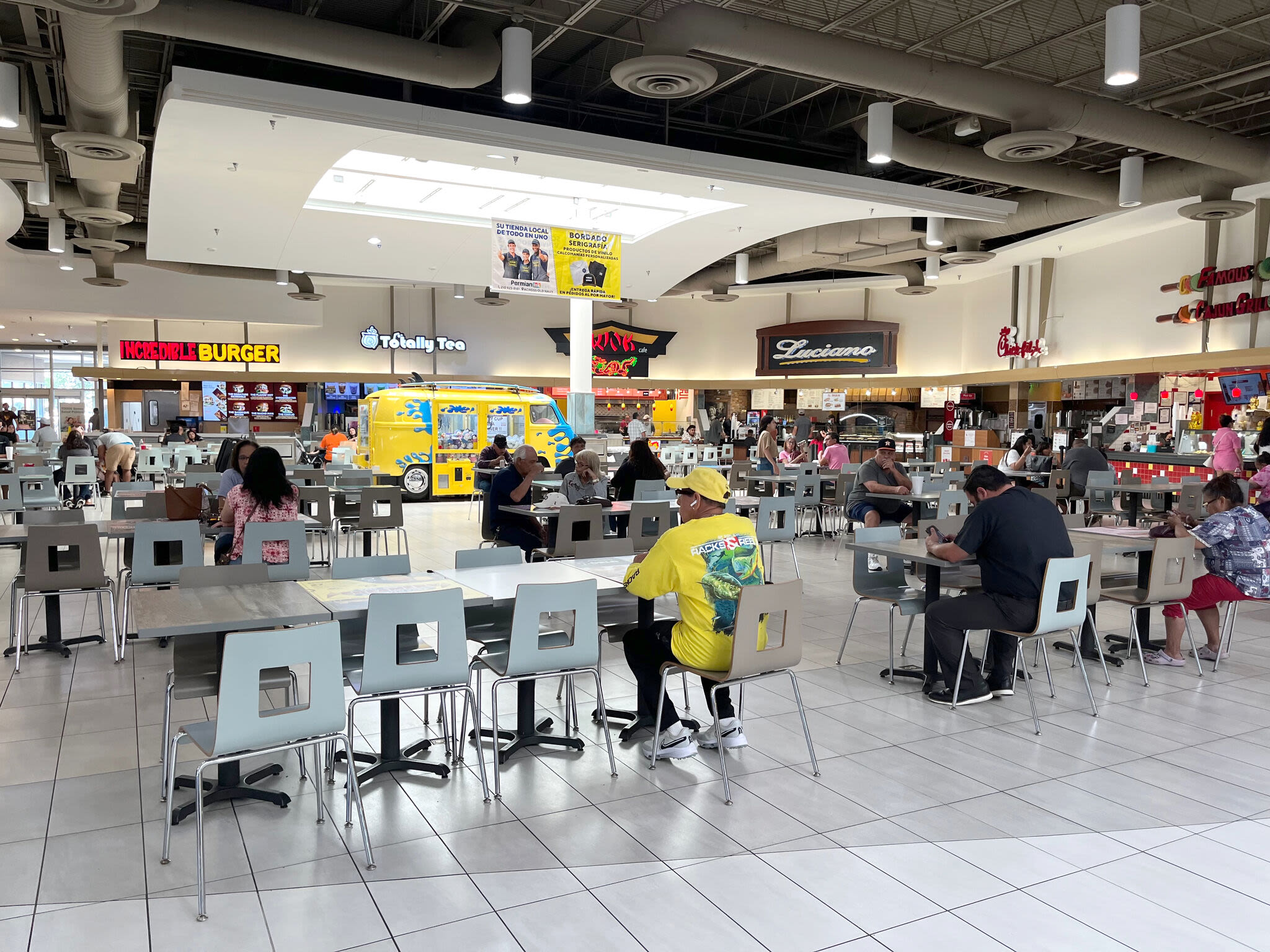 San Antonio mall food courts: Here's the scene in 2024