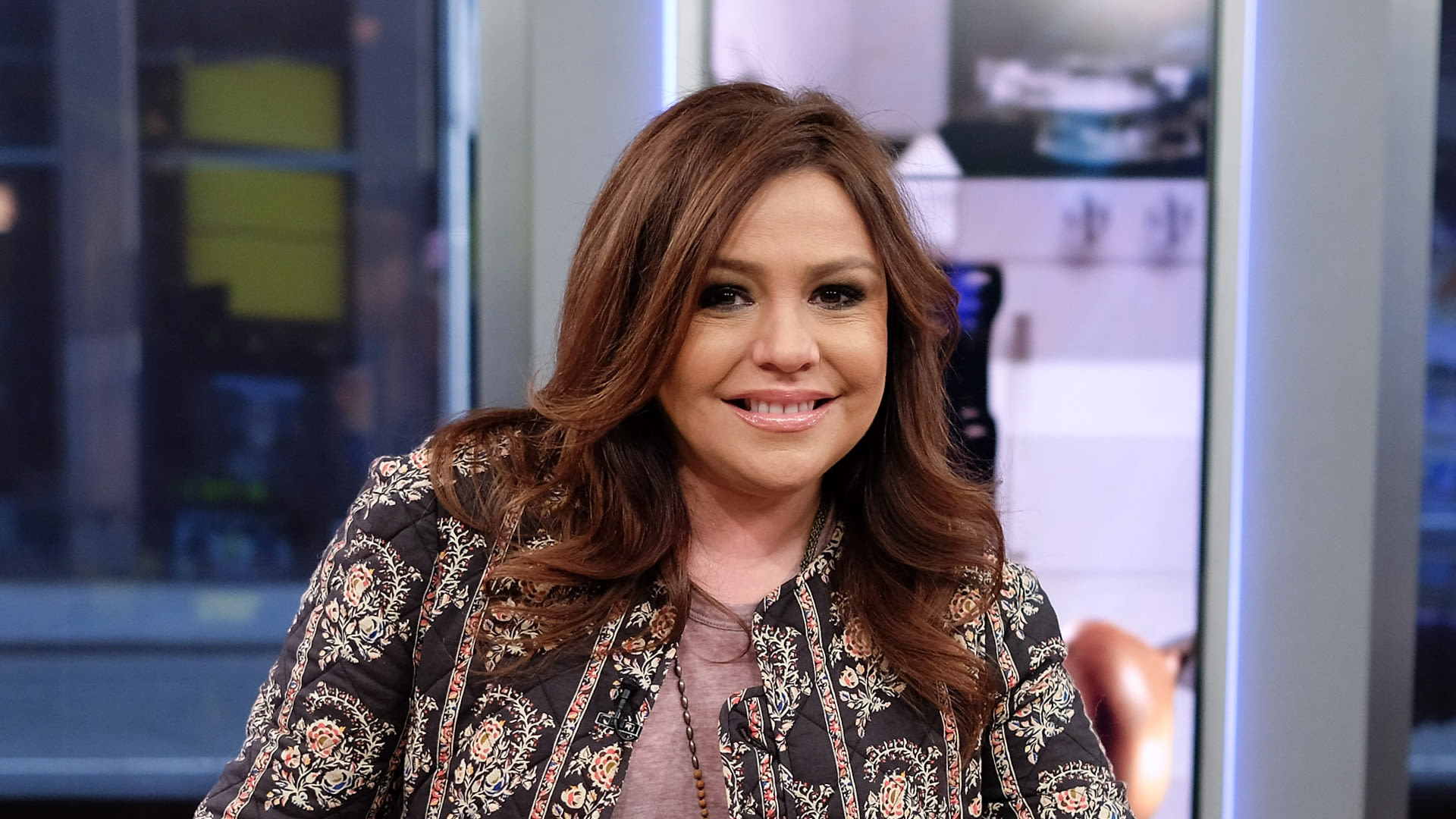 Rachael Ray’s health struggle revealed as fans claim she looks unrecognizable