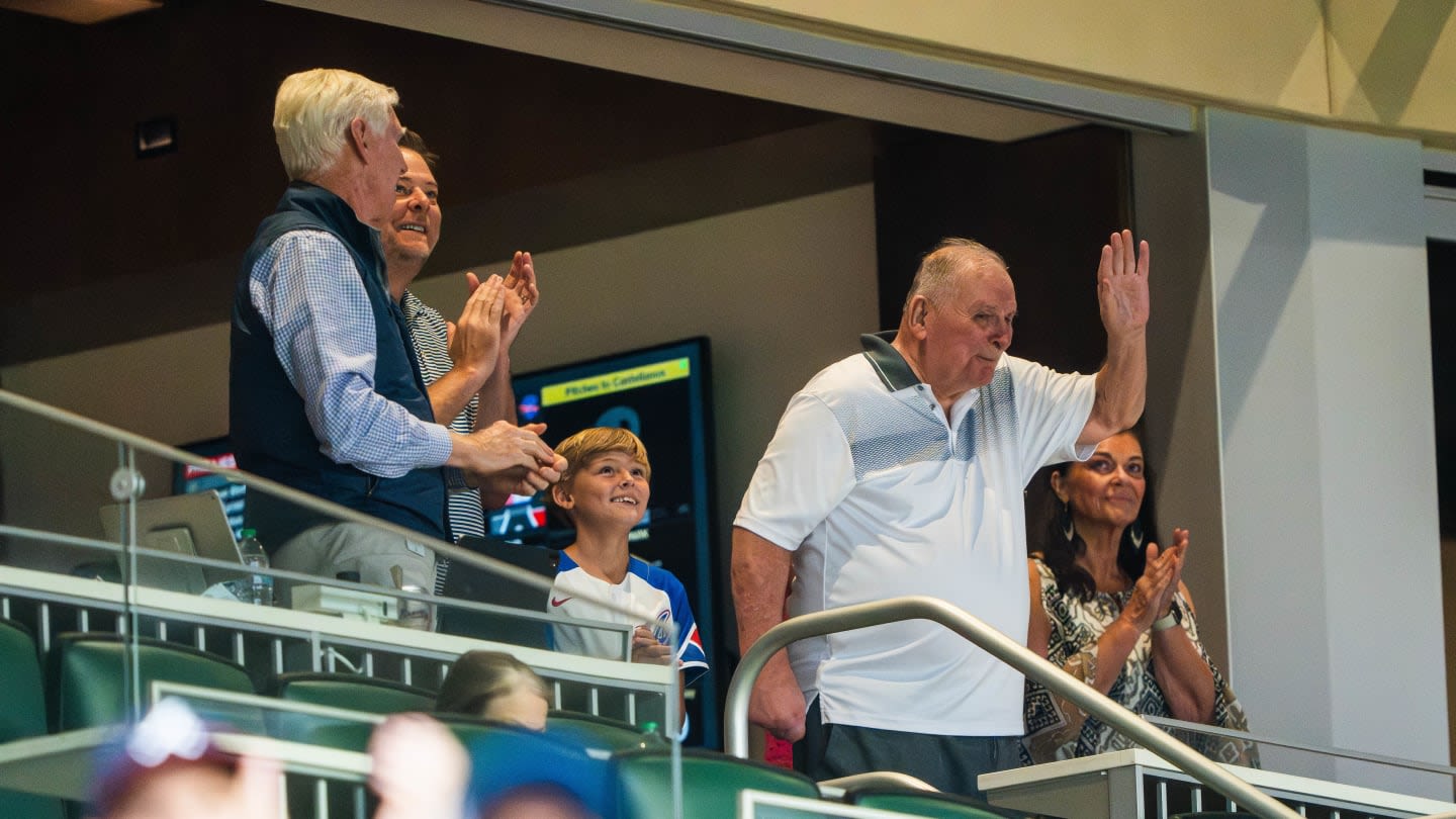 Heartwarming Bobby Cox clubhouse moment is exactly what the 2024 Braves needed