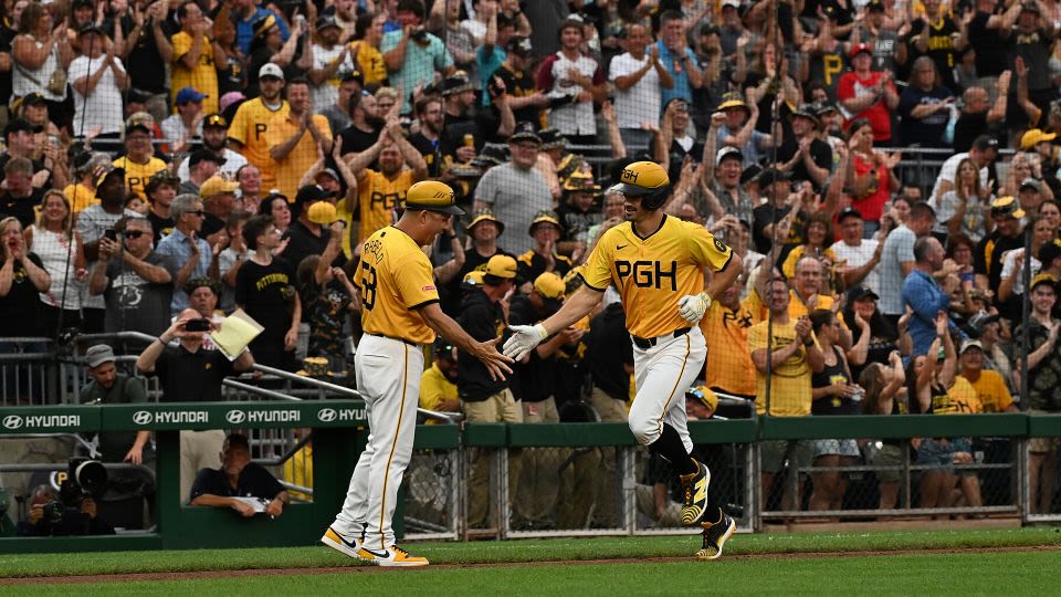 Pittsburgh Pirates equal franchise record and exhaust supply of celebratory fireworks with 7 homers in win over New York Mets