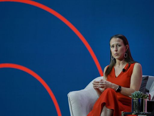 23andMe CEO Anne Wojcicki Offers to Take Struggling Company Private