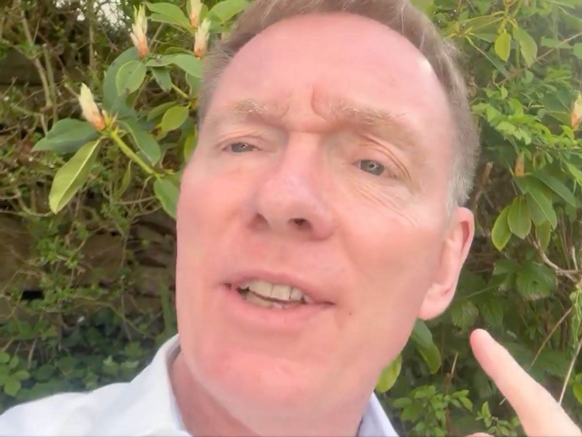 Labour MP Chris Bryant undergoing treatment as skin cancer returns in lung