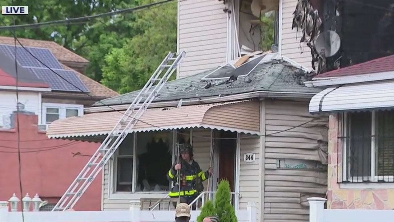 2 firefighters seriously injured while battling Bronx house fire