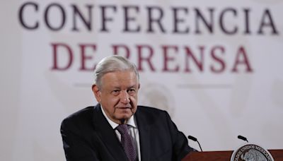 López Obrador se compromete a hablar con “la verdad” a familiares de Ayotzinapa