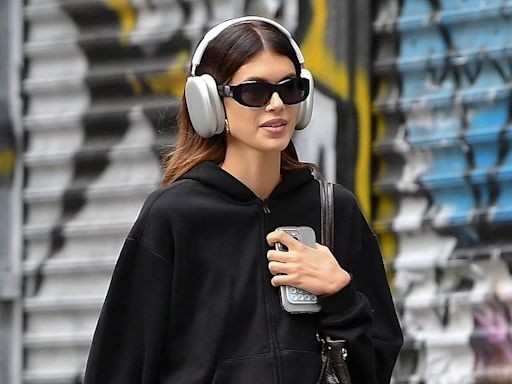 Kaia Gerber heads out for early morning workout in New York City