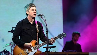 Noel Gallagher's brutal message to brother Liam as he stops gig