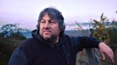 Quién es Camilo De Bernardi: elabora en El Bolsón el Pinot Noir elegido por Tim Atkin como uno de los cuatro mejores de Argentina