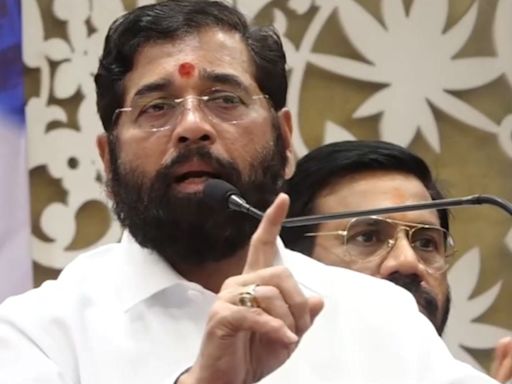 ...Facebook The Only Job Of A Chief Minister?': Eknath Shinde Attacks Uddhav Thackeray Ahead Of Assembly ...