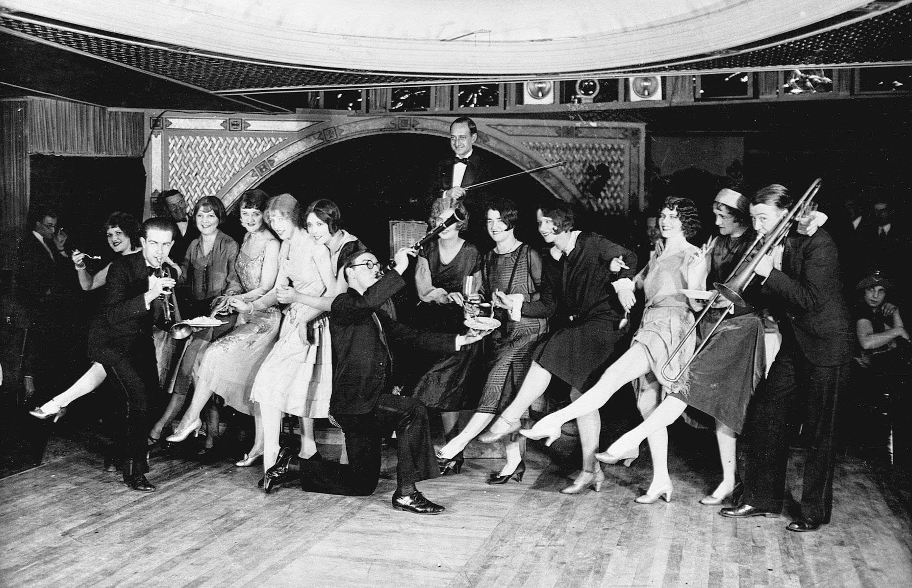 Fascinating photos of America in the Roaring Twenties