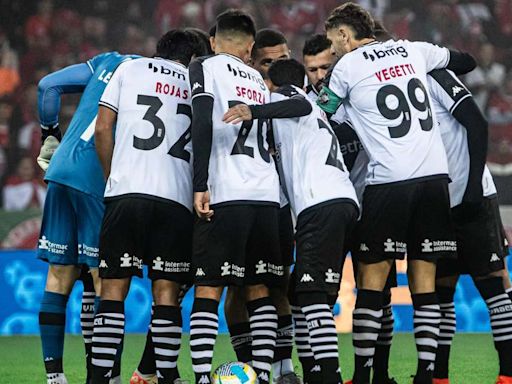 Após vitória, Lyncon celebra primeiro gol pelo Vasco: 'Muito feliz em marcar com essa camisa'