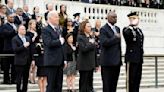 Biden honors fallen soldiers at Arlington National Cemetery | Honolulu Star-Advertiser