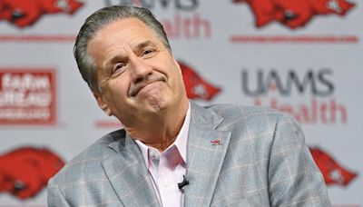 Battle of the Brands: Does Calipari's Aura Make Razorbacks Shine Brighter Compared to Kentucky?