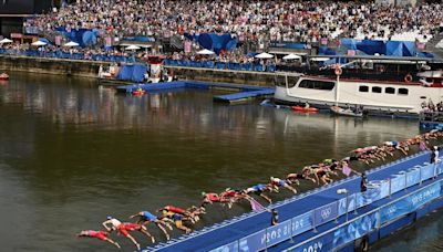 La calidad del agua del Sena, de nuevo en el punto de mira antes del relevo mixto de triatlón