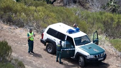 Police swoop on small buildings in search for Jay Slater after phone clue