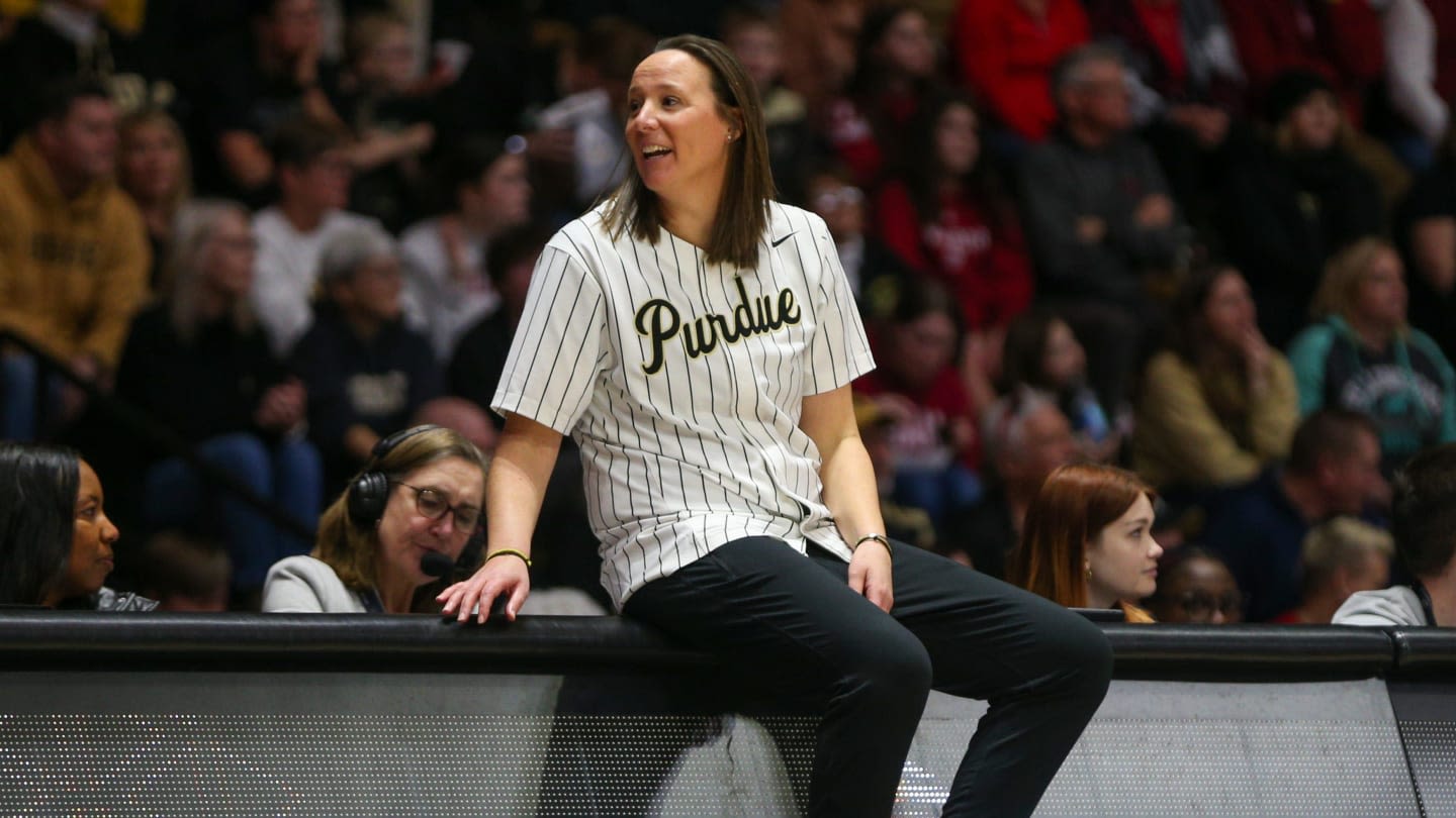 Purdue Women's Basketball Makes Schedule Announcement, Will Welcome Back Boiler Icon