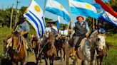 La Nación / Más de mil kilómetros a caballo para honrar a Artigas y al Paraguay