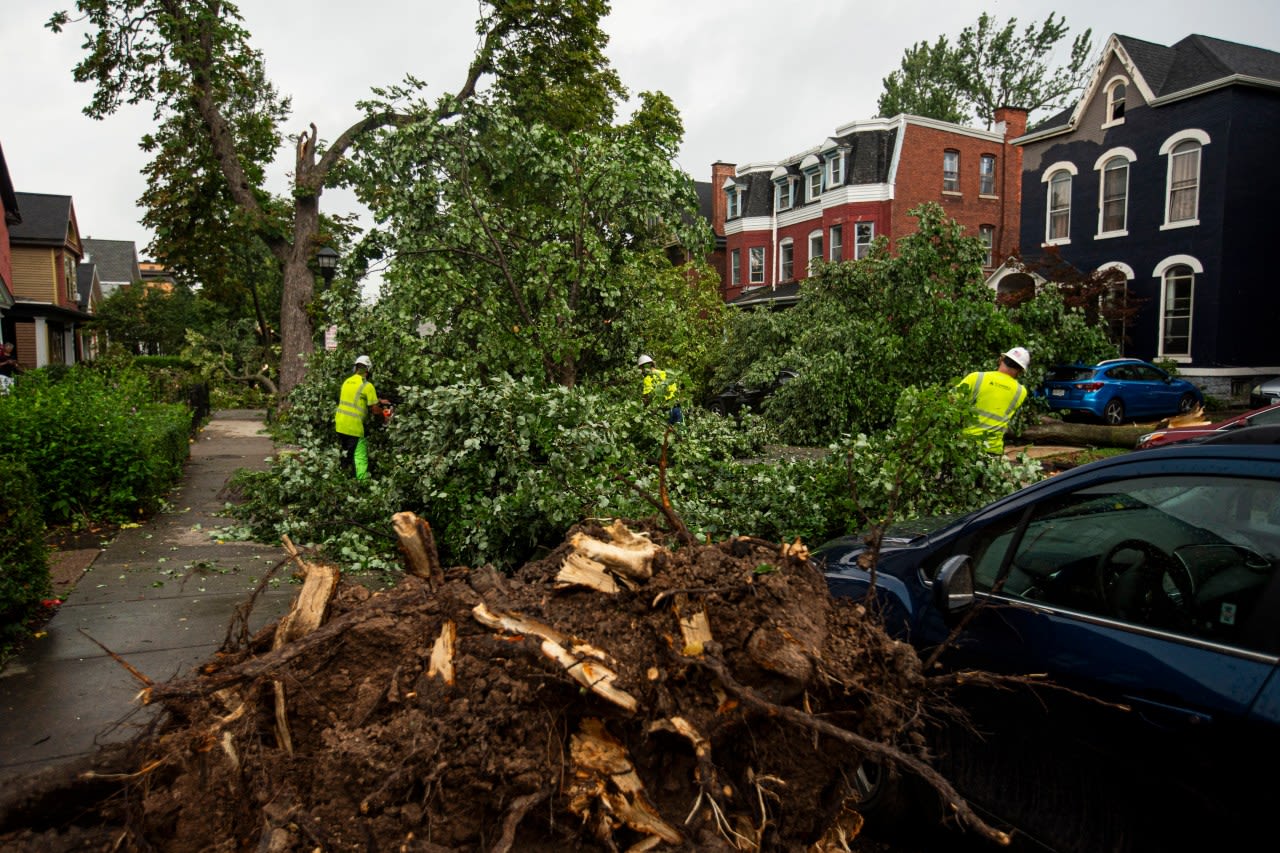 Tornado briefly sweeps into Buffalo, damaging buildings and scattering tree limbs