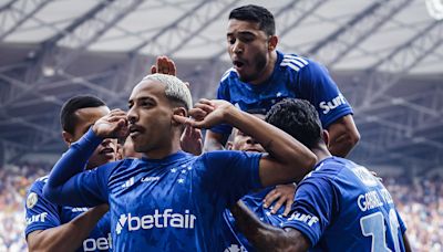 CRUZEIRO 3 X 0 CORINTHIANS - RECORDE DE PÚBLICO - Quintal do Dalai