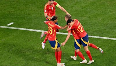 Crónica del España - Francia, 2-1