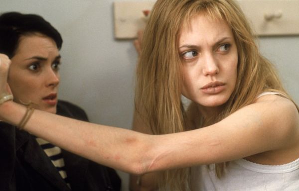 Elisabeth Moss Says ‘Girl, Interrupted’ Cast Got Divided Off Camera Into Winona Ryder vs. Angelina Jolie Camps...