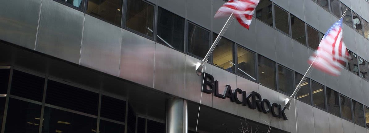 Increases to BlackRock, Inc.'s (NYSE:BLK) CEO Compensation Might Cool off for now