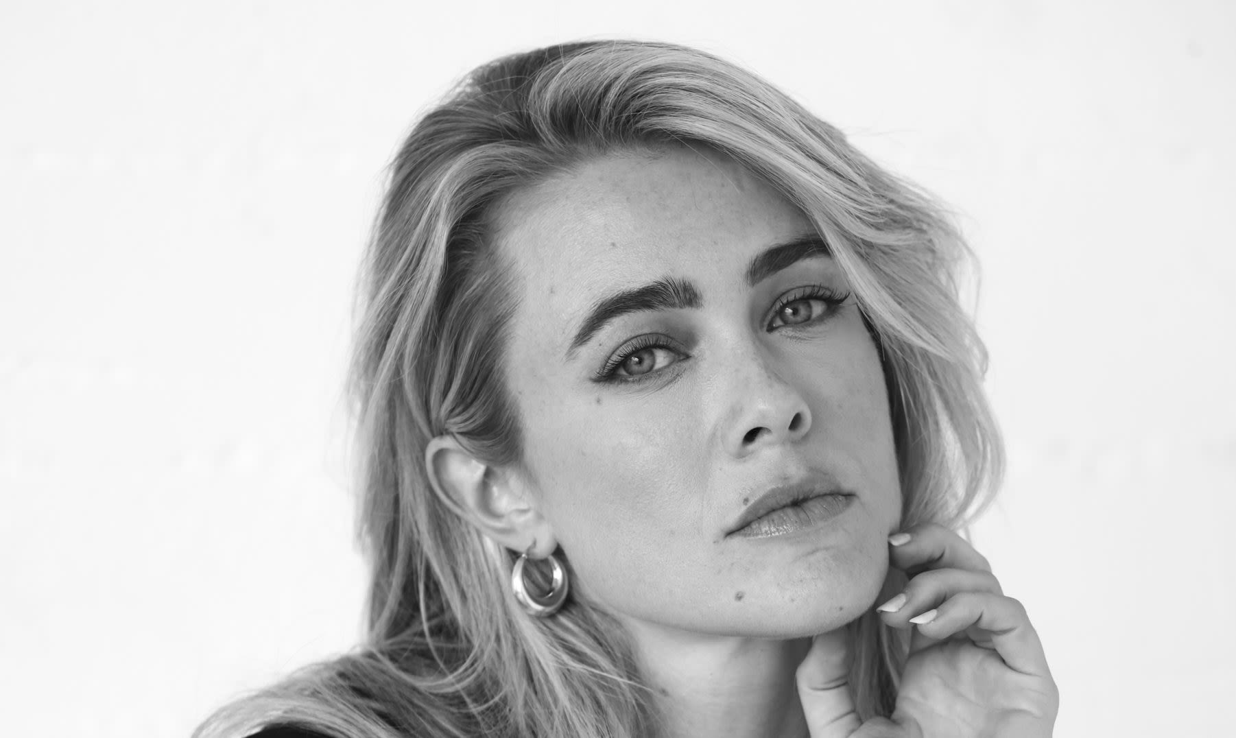 ‘Manifest’ Alum Melissa Roxburgh to Lead NBC Drama Series ‘Hunting Party’