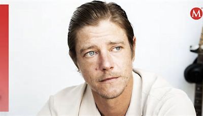 Crean imagen religiosa con foto de Paul Banks, vocalista de Interpol | FOTOS