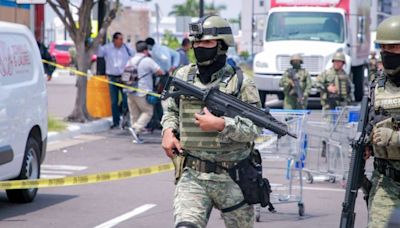 Suspenden festejos del Grito del 15 de septiembre en Culiacán y más municipios por ola de violencia | CNN