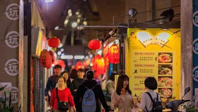 不輸樂華、湳雅！新北「黑馬夜市」被推爆 網讚：美食水準高 - 生活