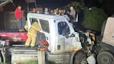 Rescatan a persona atrapada en fuerte choque de dos vehículos en la vía Zipaquirá-Cajicá