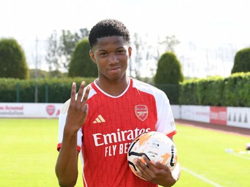 Arsenal confirm prolific wonderkid is leaving with Man Utd hopeful of deal
