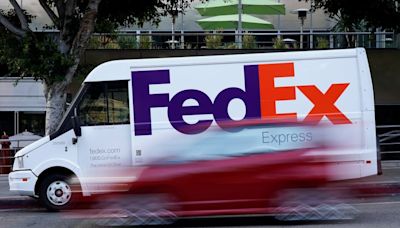 FedEx eyes fiscal 2025 profit just above Wall St target, shares soar