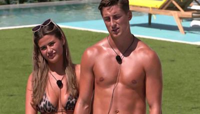 Watch the moment Love Island's Ronnie issues warning to Matilda