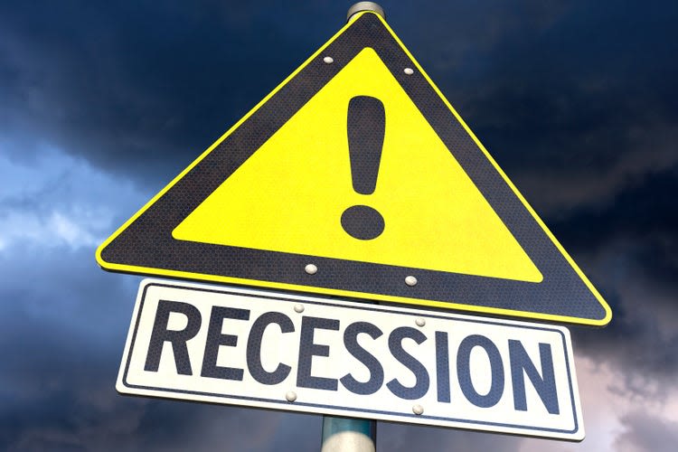 Economist Peter Schiff Warns Of Unhealthy Combo Of Recession With Rising Inflation After Trifecta Of Underwhelming...