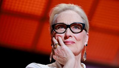 Meryl Streep recibe la Palma de Honor entre lágrimas y humor en Cannes: "Agradecida de que no os hayáis hartado de mi cara"