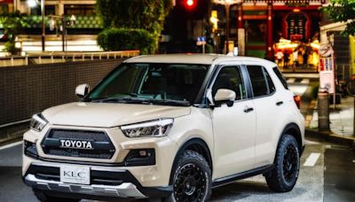 TOYOTA入門休旅化身「迷你小RAV4」！外型搶眼、1.2升油電又省油