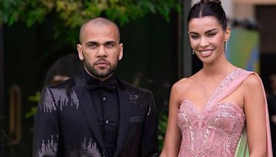 Joana Sanz se pronuncia sobre su relación actual con la familia de Dani Alves