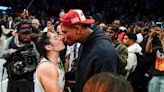 Giants' Darren Waller celebrates with wife Kelsey Plum as Las Vegas Aces win WNBA title