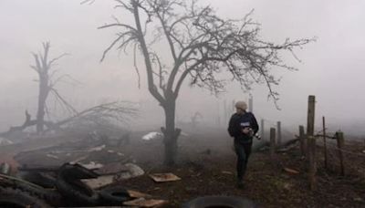 Periodistas atrapados, bombardeo documentado y un premio Oscar: la brutal crónica desde Mariúpol