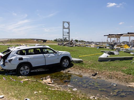 Greg Abbott announces Texas disaster declaration amid extreme weather