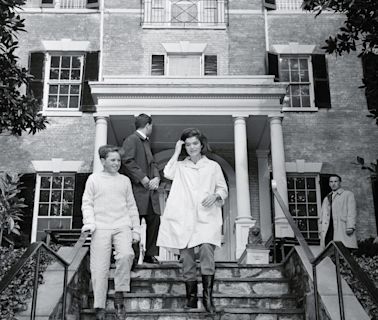 A look inside Jackie Kennedy Onassis' luxurious homes, from sprawling estates to full-floor apartments