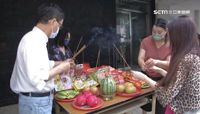 中元普渡「10種食物」別拜⋯恐衰上一整年！求財、求愛情這樣做