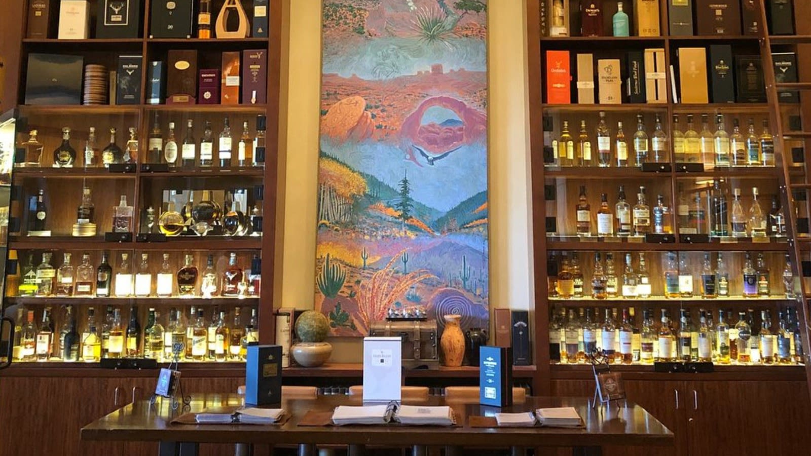 Whisky Lovers Of The West Coast, Sharpen Your Knowledge At The Scotch Library